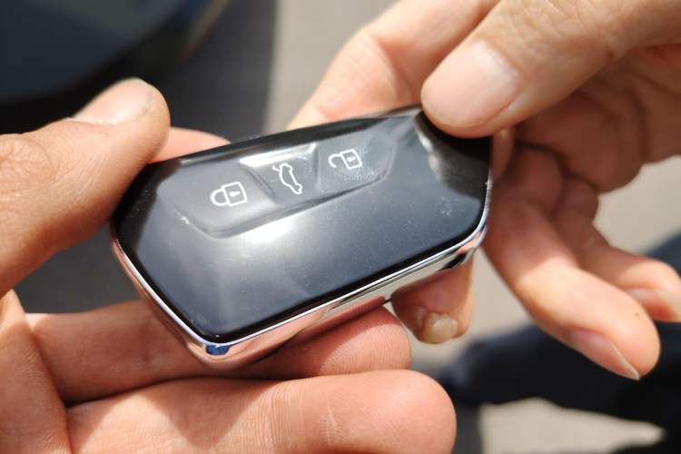 Used Volkswagen ID.7 VIZZION 2024 First Edition Vehicle Key