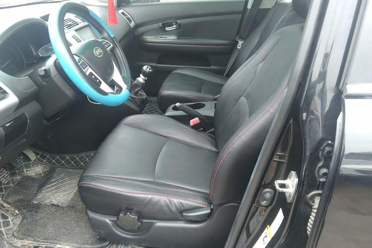 Used BYD S6 2014 1.5TI Manual Luxury 5-Seater Left Front Seat