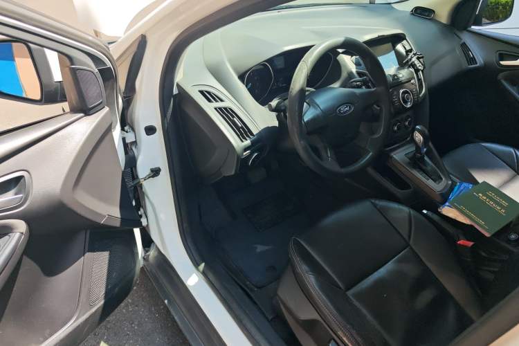 Used Ford Focus 2012 Hatchback 1.6L Automatic Comfort Model