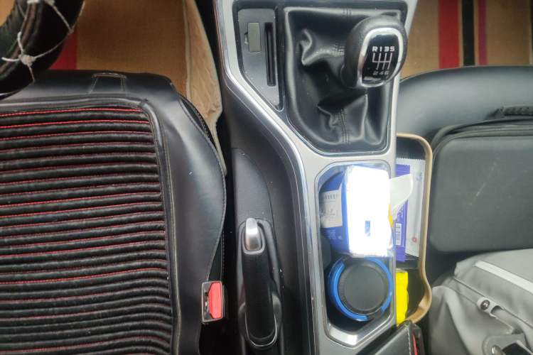 Used Geely Auto Emgrand GL 2018 1.8L Manual Elite Smart Connectivity Version
