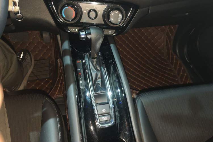 Used Honda Vezel 2020 1.5L CVT Pioneer Edition