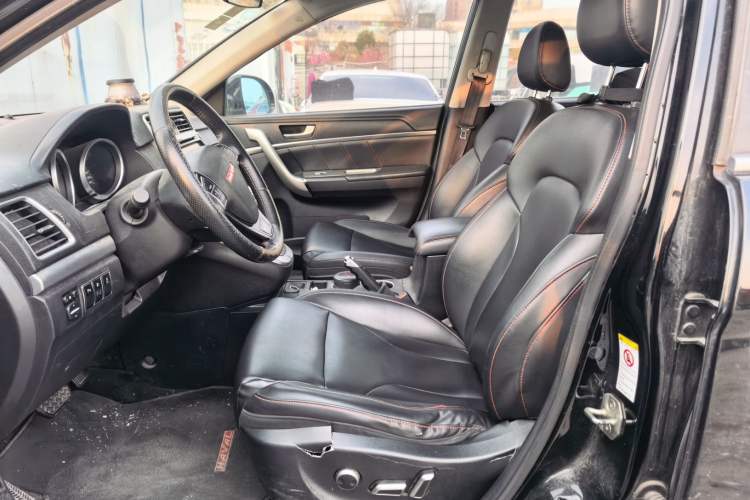 Used Haval H6 2015 Sport Edition 1.5T Automatic Two-Wheel Drive Luxury Model Left Front Seat