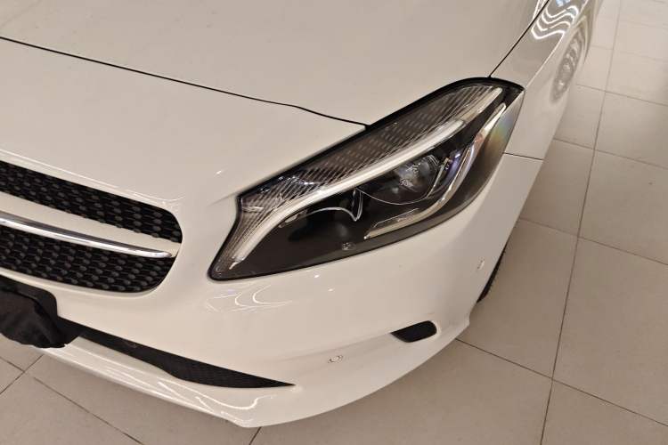 Used Mercedes-Benz A-Class 2017 A 200 Dynamic Edition Left Front Headlight