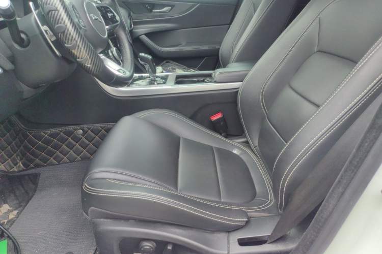 Used Jaguar XEL 2020 2.0T 200PS R-DYNAMIC Youth Sports Edition Left Front Seat