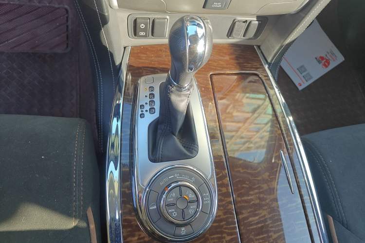 Used Nissan Patrol 2018 4.0L LinkedIn Edition