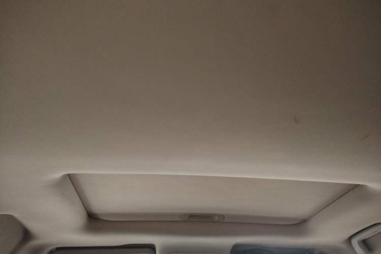 Used FAW Yingzhi G3 2016 G3S 1.5L CVT Luxury Navigation Edition
