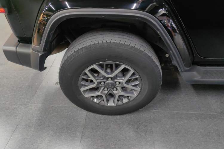 Used Jeep Wrangler New Energy 2021 Four-Door 2.0T 4xe Sahara Right Rear Wheel Hub