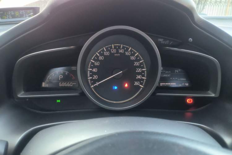 Used Mazda Mazda 3 Axela 2017 Sedan 1.5L Automatic Comfort Model Emission Standard China V
