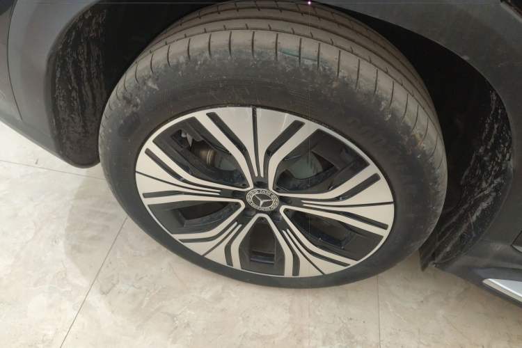 Used Mercedes-Benz EQE SUV 2024 500 4MATIC Luxury Edition Exterior 5