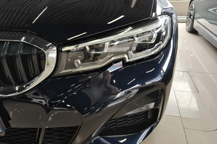 Used BMW 3 Series 2022 325Li M Sport Package Left Front Headlight