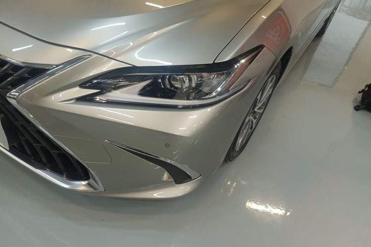 Used Lexus ES 2022 200 Excellence Edition
