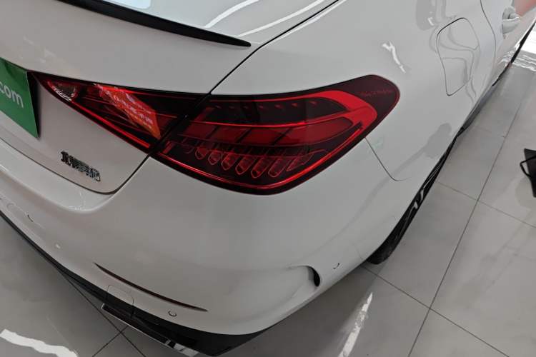 Used Mercedes-Benz C-Class 2024 Facelifted C-Class 260 L Night Edition Sports Version Exterior 3