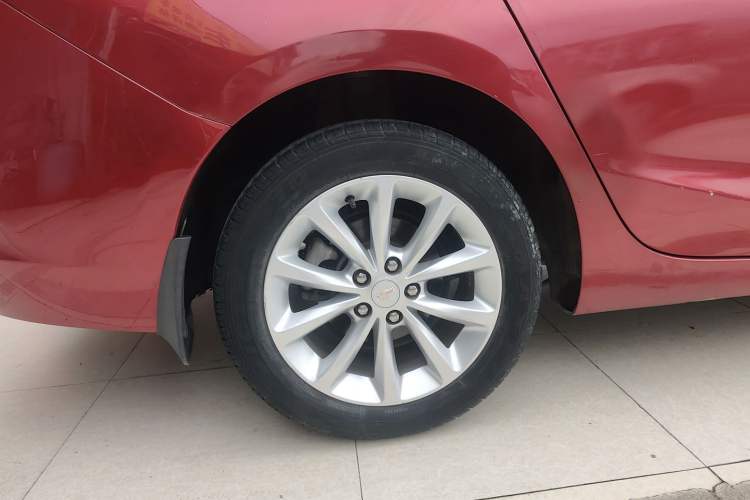 Used Chevrolet Cruze 2017 1.5L Automatic Pioneer Sunroof Edition