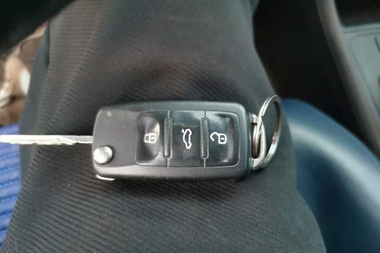 Used Volkswagen Lavida 2017 1.6L Manual Fashion Edition
