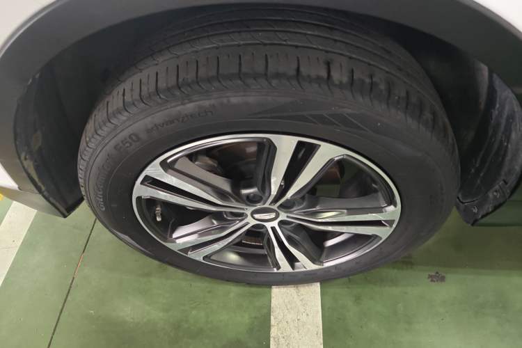 Used Geely Auto Emgrand X7 Sport 2022 1.8TD DCT Zhiya Trim