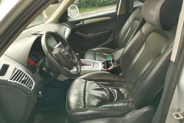 Used Audi Q5 2010 2.0TFSI Comfort Version Left Front Seat