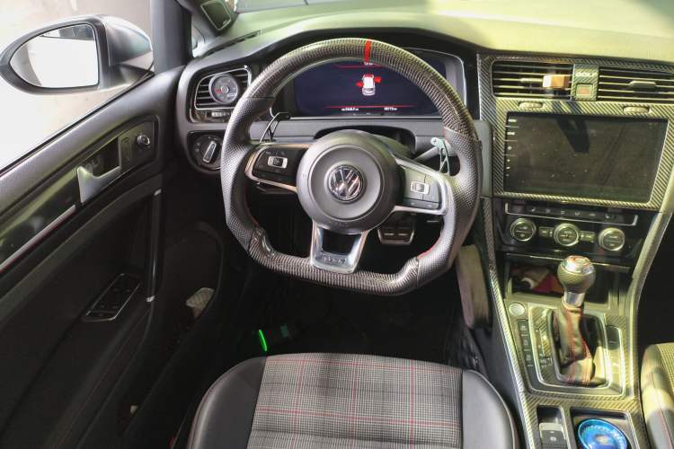 Used Volkswagen Golf GTI 2016 2.0 TSI GTI
