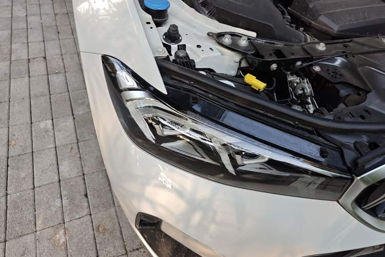 Used BMW 3 Series 2024 320i M Sport Package