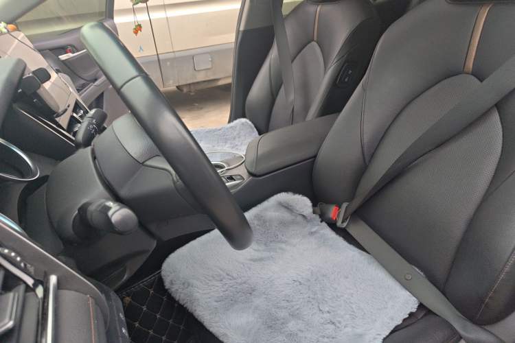 Used Toyota Camry 2021 2.0G Luxury Edition