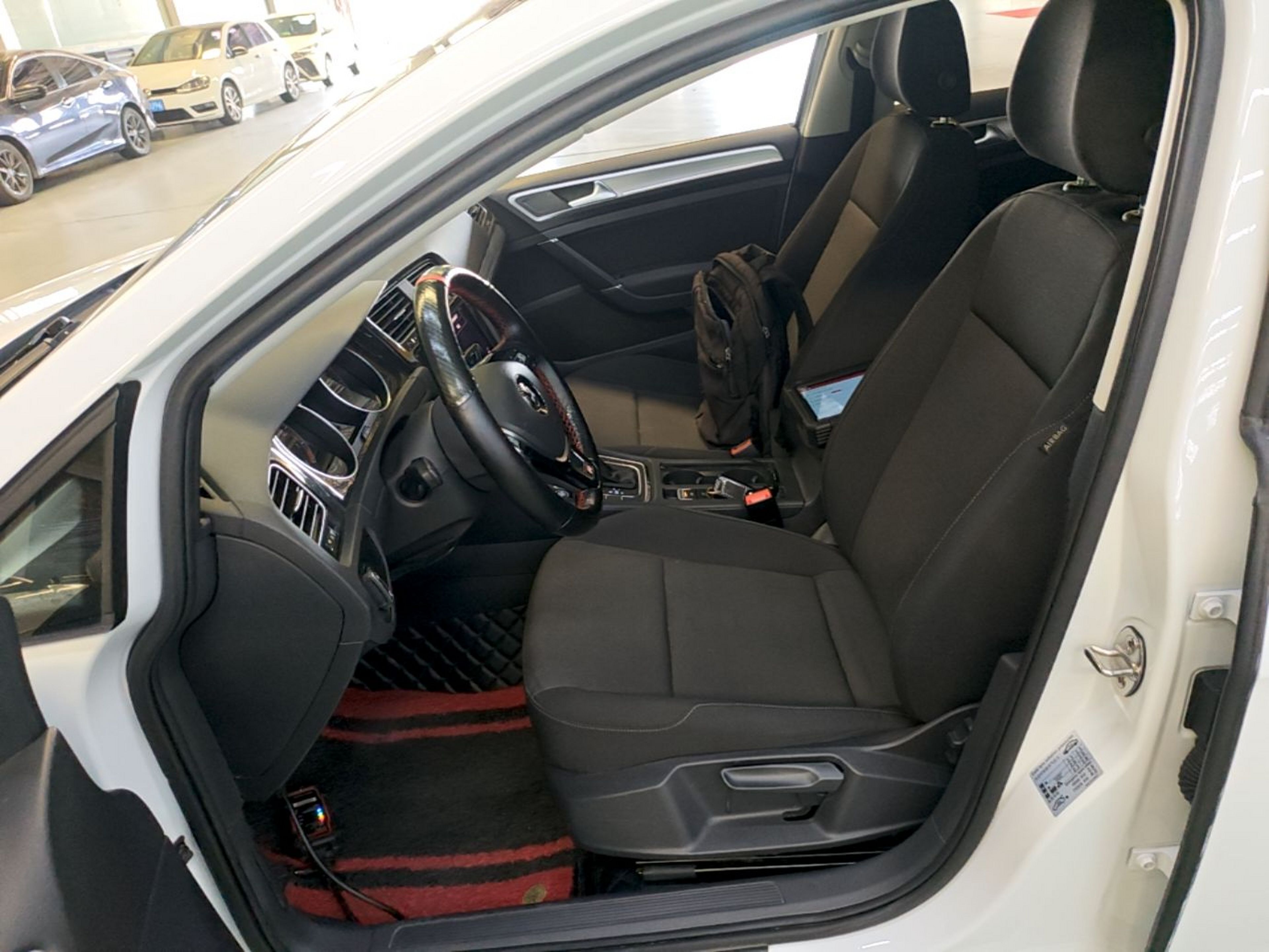 Interior delantero