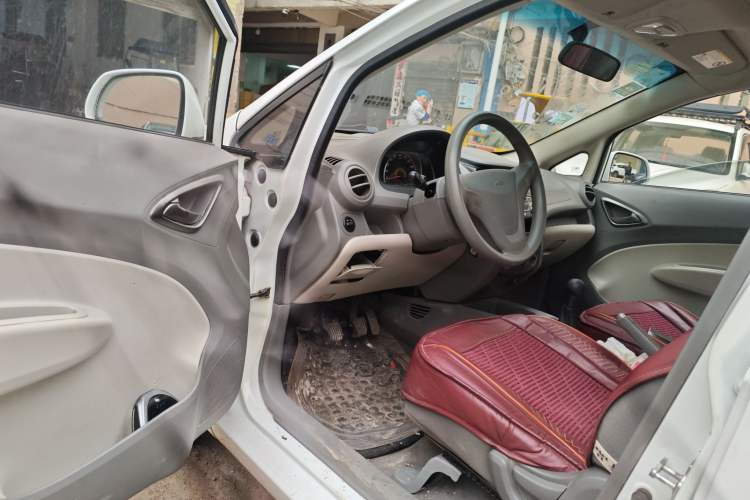 Used Chevrolet Sail 2011 Sedan 1.4L Manual Happiness Edition