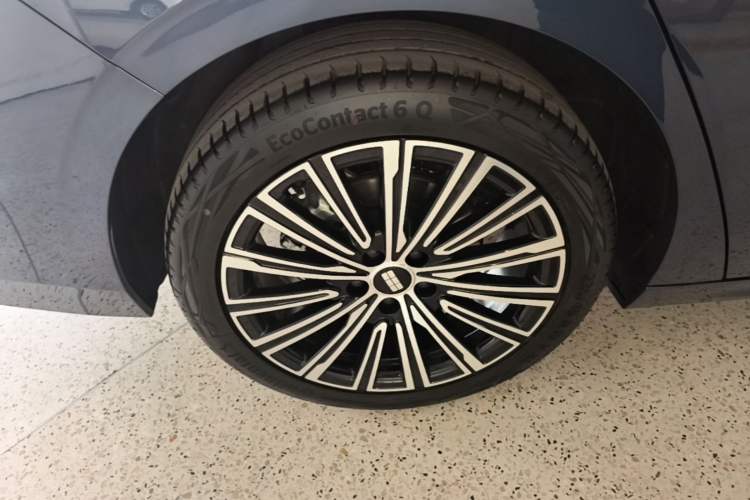 Used Geely Galaxy A7 2025 Model EM-i 150km Starship Edition
