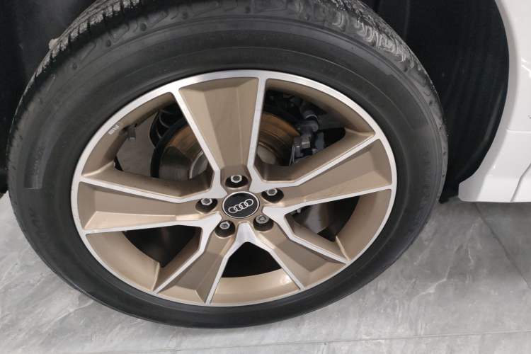 Used Audi Q2L 2022 35 TFSI Fashion Dynamic Model
