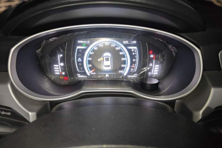 Used Geely Auto Emgrand X7 Sport 2016 1.8TD Automatic ZhiZun Version
