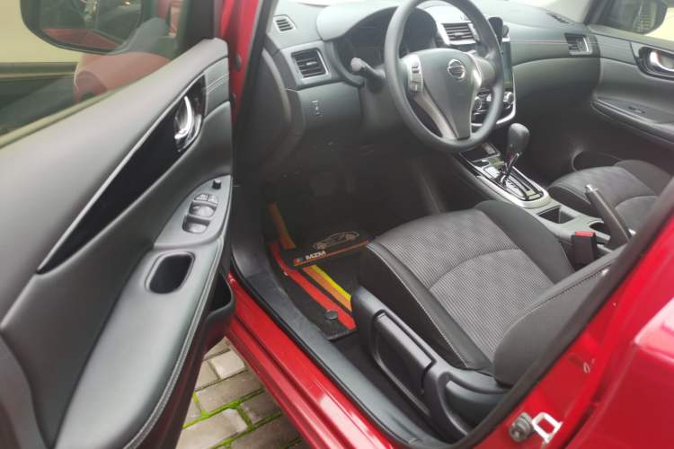 Used Nissan Tiida 2016 1.6L CVT Cool Dynamic Edition Driver Seat