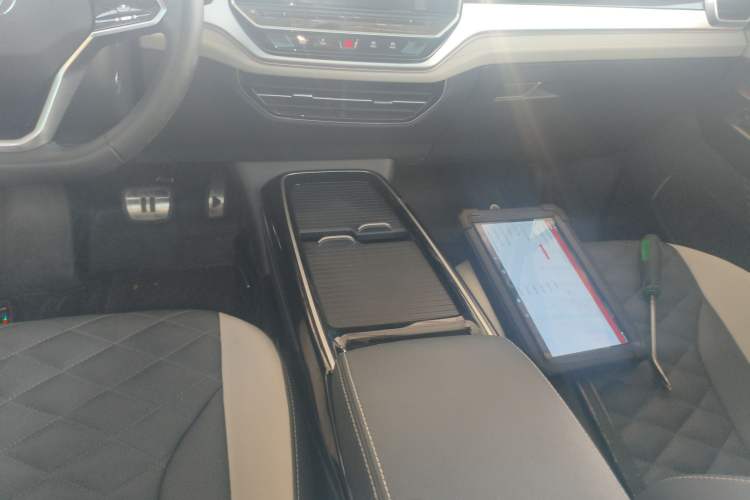 Used Volkswagen ID.6 CROZZ 2024 PRO Model
