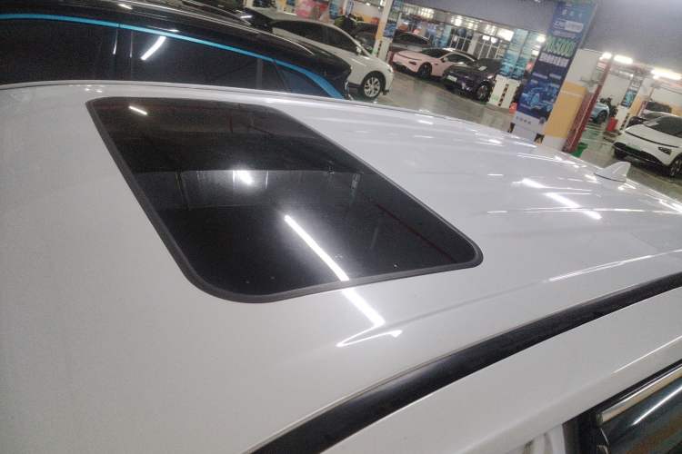 Used Toyota Wildlander 2021 Dual-Engine 2.5L E-CVT Two-Wheel Drive Luxury Edition
