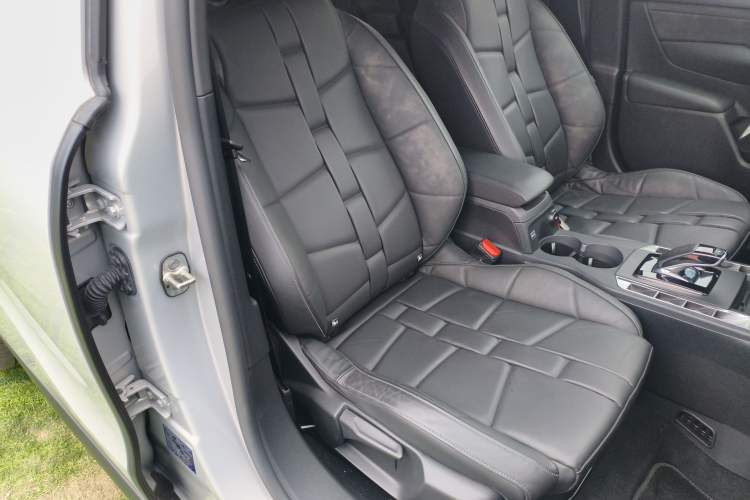 Used DS 3 New Energy 2021 E-Tense Left Bank Edition Right Front Seat