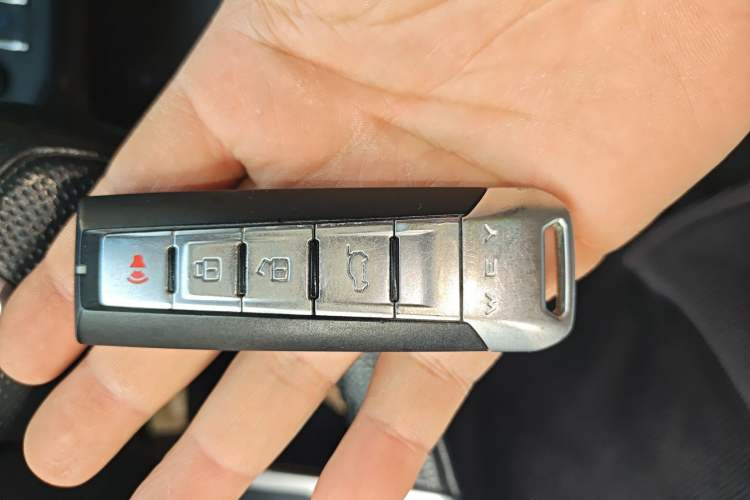 Used Wey VV7 2019 Upgraded Model 2.0T Flagship Version China VI Interior 1