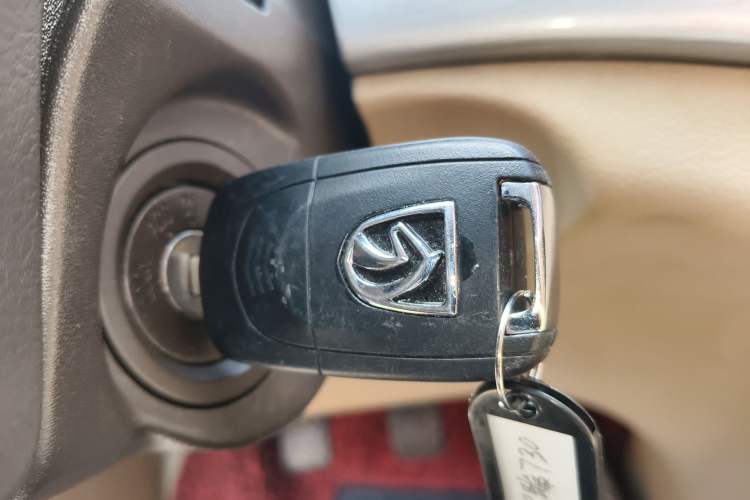 Used Baojun 730 2016 1.5L Manual Luxury Edition 7 Seats Vehicle Key