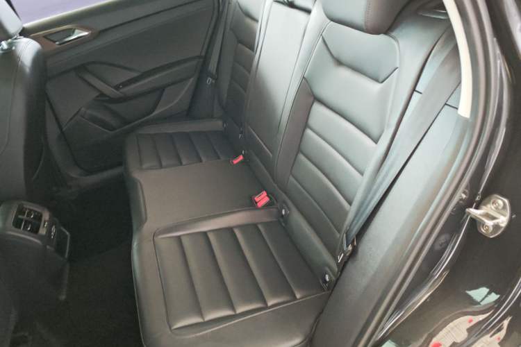 Used Volkswagen Tharu 2021 280TSI Two-Wheel Drive Comfort Edition