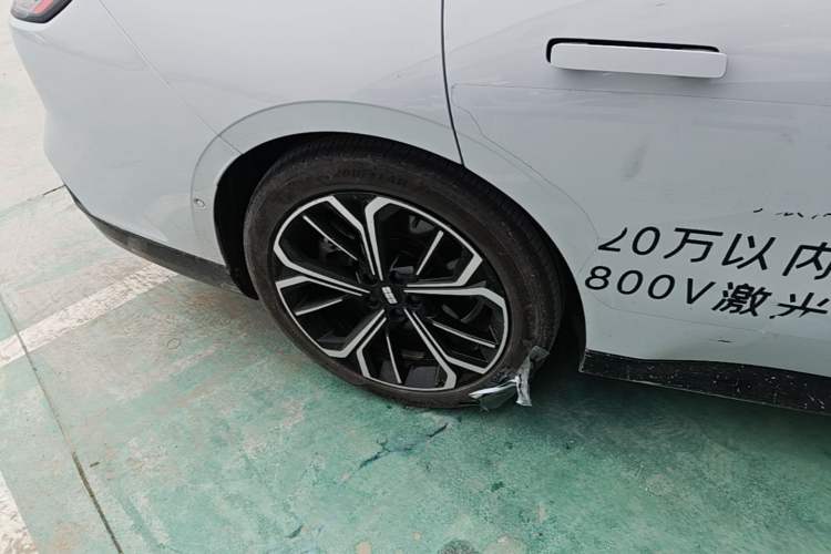 Used Geely Galaxy E8 2025 700 km Long-Range Intelligent Driving Version
