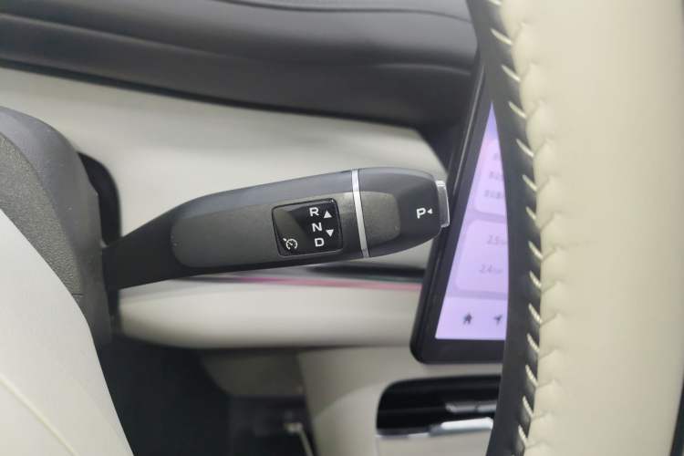 Used CHANGAN NEVO Q07 2025 215 Flagship PLUS