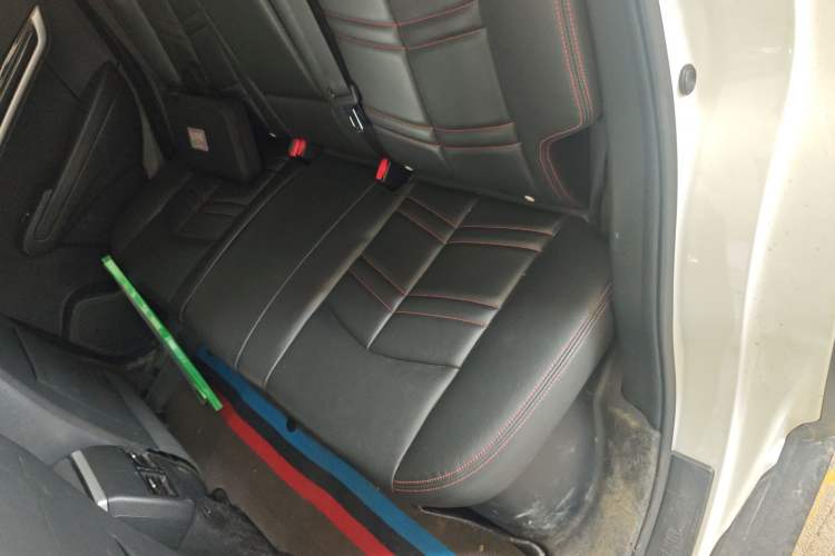 Used Dongfeng Aeolus AX7 2016 2.0L Automatic Zhiyi Trim