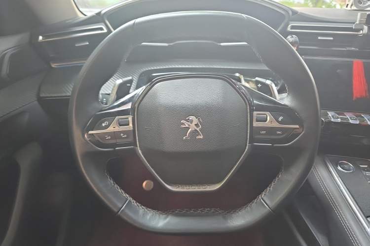 Used Peugeot 508 2019 508L 400THP PureTech Passion Edition China VI standard Steering Wheel