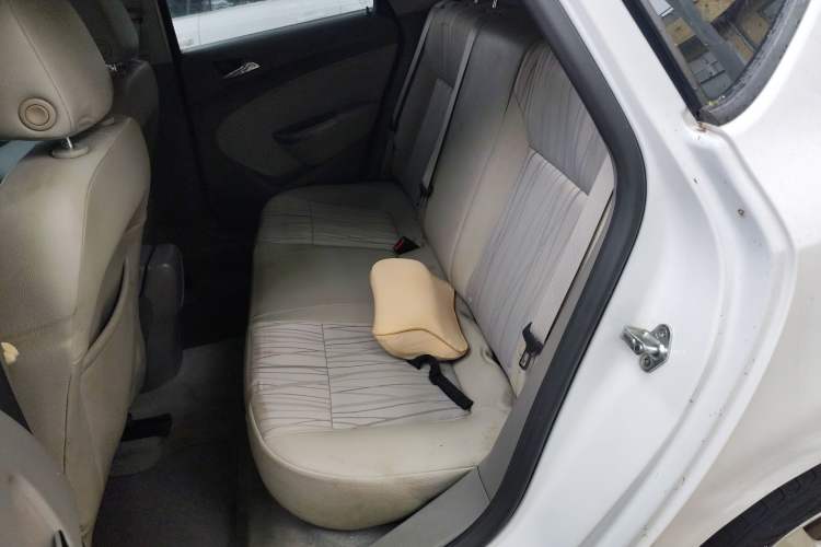 Used Buick GT 2014 XT 1.6L Automatic Comfort Edition Left Rear Seat