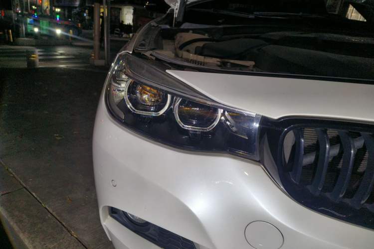 Used BMW 3 Series GT 2020 320i M Sport Night Edition Right Front Headlight