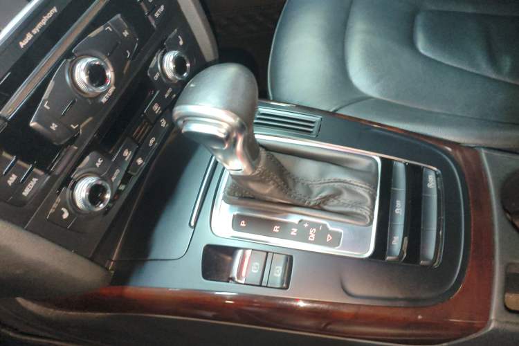 Used Audi A4L 2015 35 TFSI Automatic Comfort Model