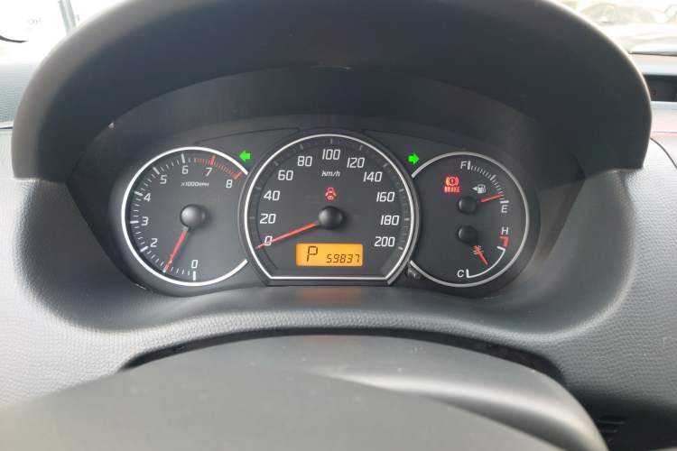 Used Suzuki Swift 2016 1.5L Automatic Fashionable Coolplay Edition
