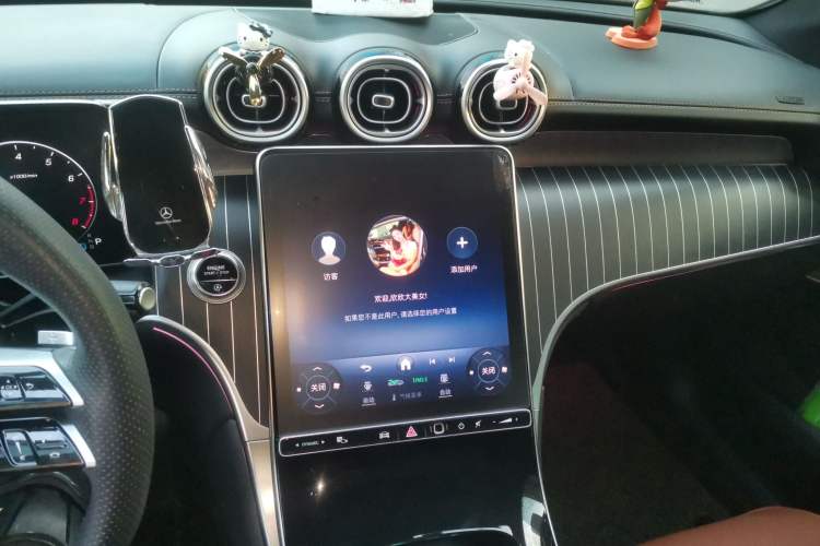 Used Mercedes-Benz GLC 2024 GLC 300 L 4MATIC Dynamic Edition 5-seater
