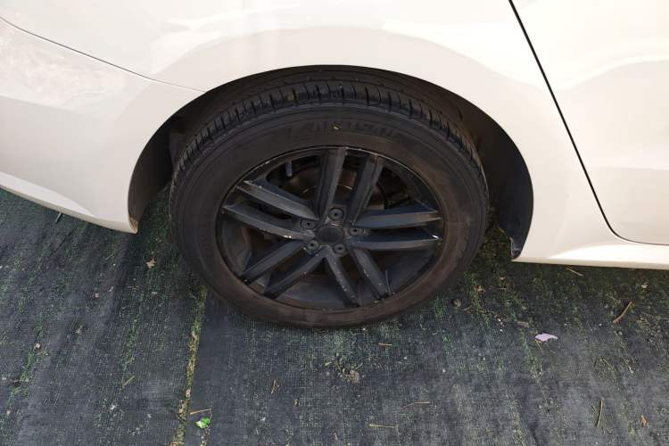 Used Volkswagen Gran Lavida 2017 180TSI DSG Comfort Edition
