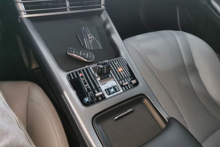 Used BYD Seal 2023 DM-i 1.5L 121km Luxury Model