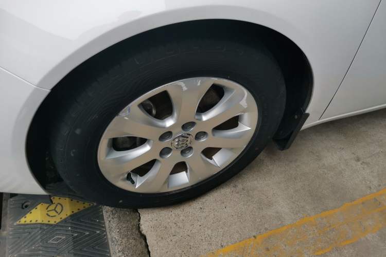 Used Buick Regal 2015 1.6T Leading Technology Model
