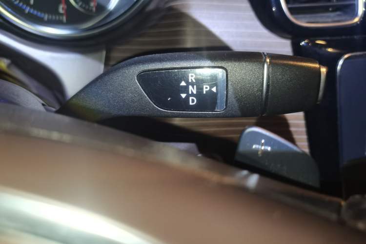 Used Mercedes-Benz GLE 2019 GLE 320 4MATIC Dynamic Edition Prestige Model
