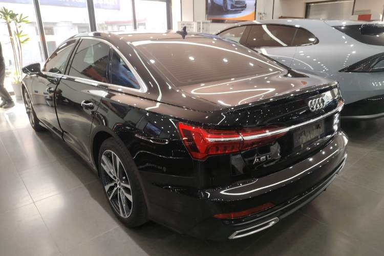 Used Audi A6L 2020 40 TFSI Luxury Dynamic Edition Rear Left 45 Deg