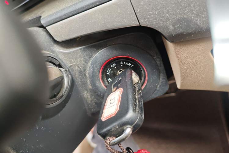 Used Roewe 350 2014 1.5L Automatic Xunda Edition
